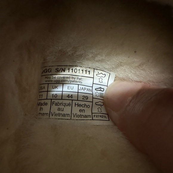 Ugg Scuff Slippers Size 11 Black - Picture 6 of 8